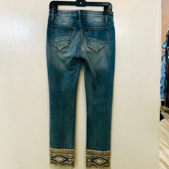 Driftwood cropped embroidered jeans - Picture 2 of 4